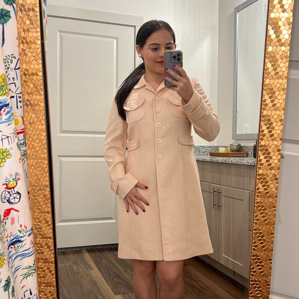 Vintage Ann Taylor Pink Houndstooth Trench coat with Contrasting Trim - Picture 1 of 10
